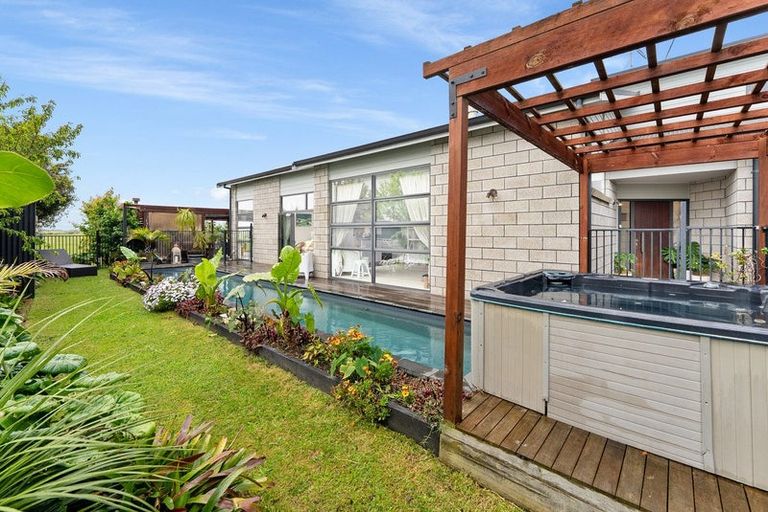 Photo of property in 41 Coral Drive, Papamoa Beach, Papamoa, 3118