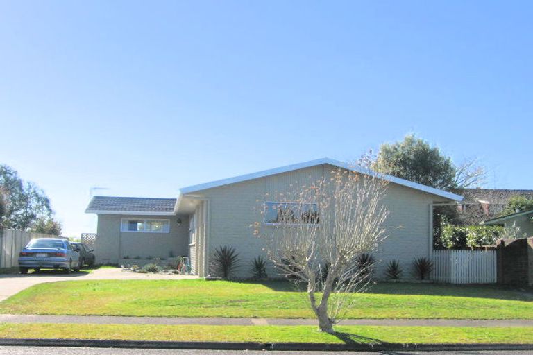 Photo of property in 34 Bernard Street, Chedworth, Hamilton, 3210