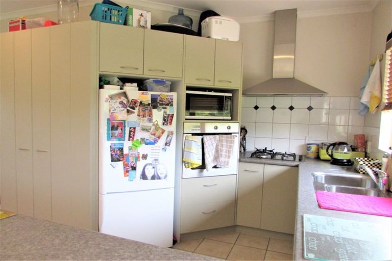 Photo of property in 107 Kentwood Drive, Woodridge, Wellington, 6037