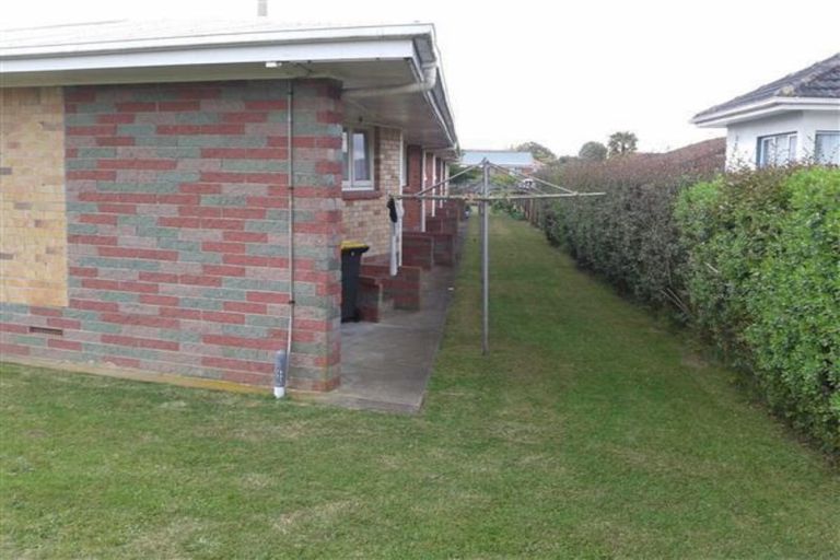 Photo of property in 211 Shirley Road, Papatoetoe, Auckland, 2025