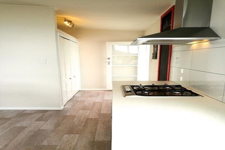 Photo of property in 22 Halifax Street, Kingston, Wellington, 6021