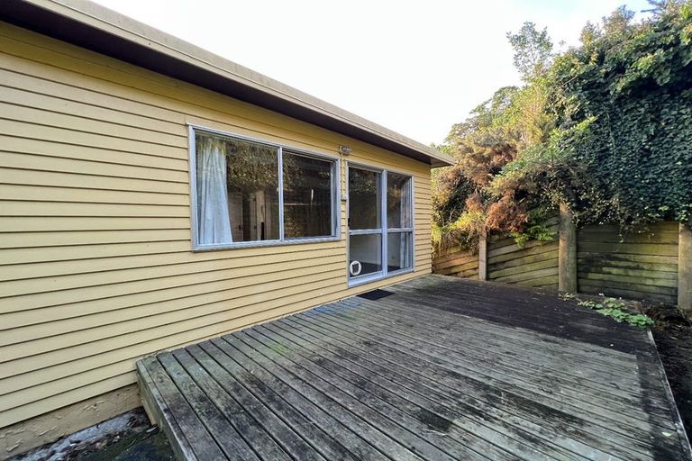 Photo of property in 73 Volga Street, Island Bay, Wellington, 6023