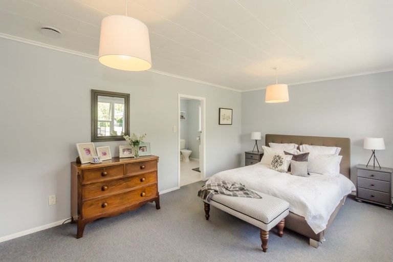 Photo of property in 40 Parata Street, Waikanae, 5036