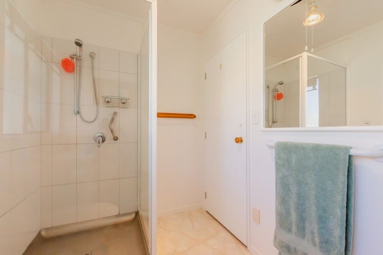 Photo of property in 23 Dennis Taylor Court, Paraparaumu, 5032