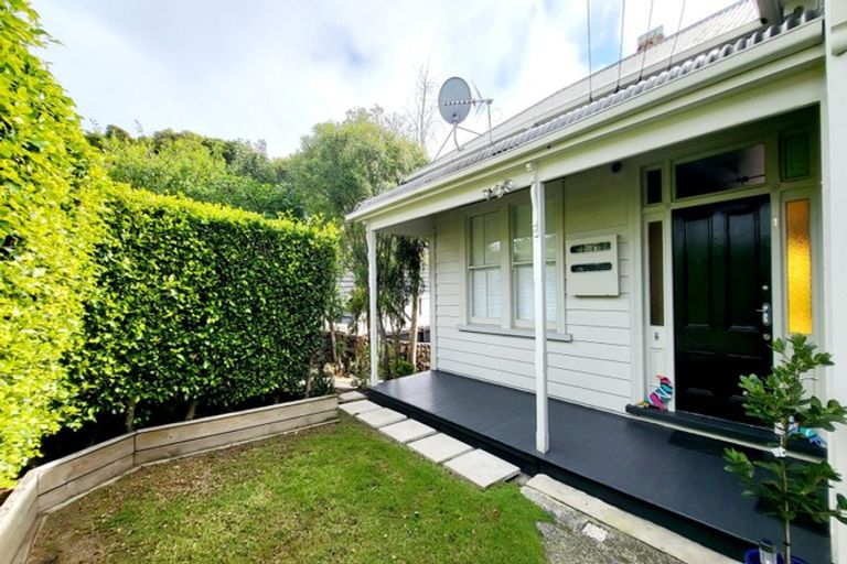 Photo of property in 1/27 View Road, Mount Eden, Auckland, 1024