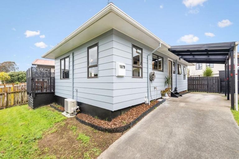 Photo of property in 42 Winton Street, Paraparaumu Beach, Paraparaumu, 5032