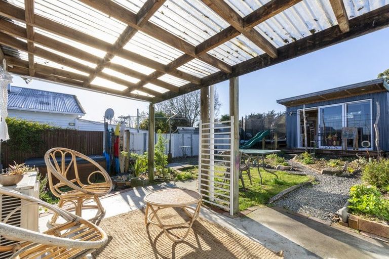 Photo of property in 20 Reserve Road, Waikuku Beach, 7473