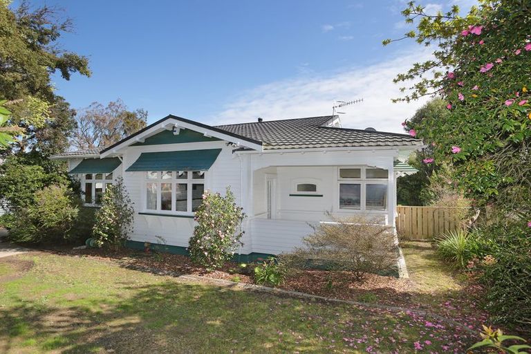 Photo of property in 427 Featherston Street, Palmerston North, 4414