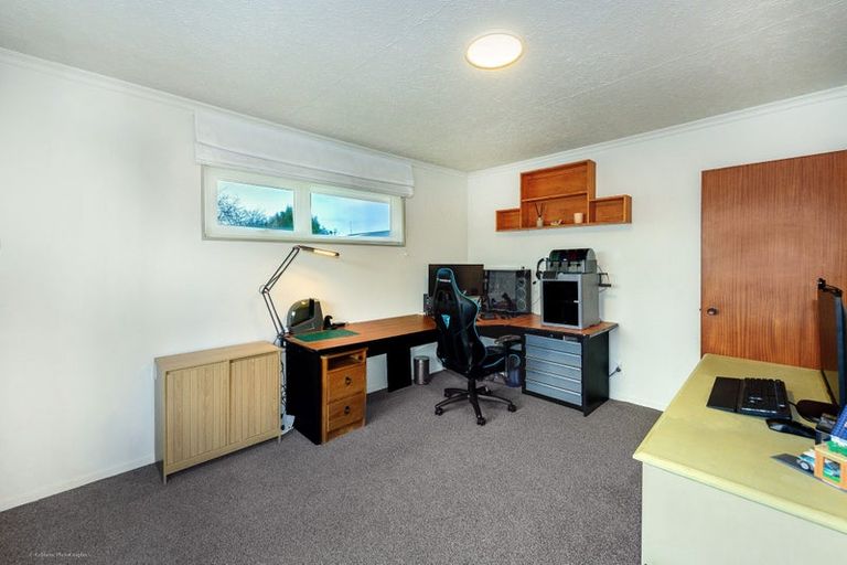 Photo of property in 76 Wingate Street, Redwood, Christchurch, 8051