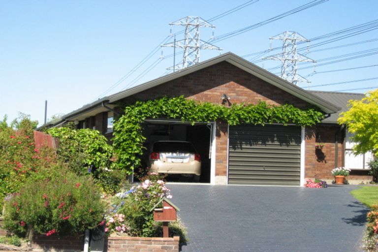 Photo of property in 9 Algie Place, Avonhead, Christchurch, 8042