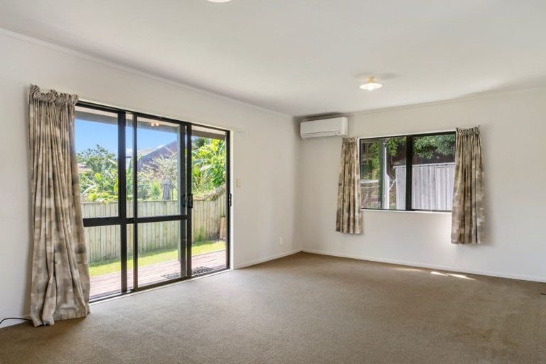 Photo of property in 10 Farrow Way, Welcome Bay, Tauranga, 3112