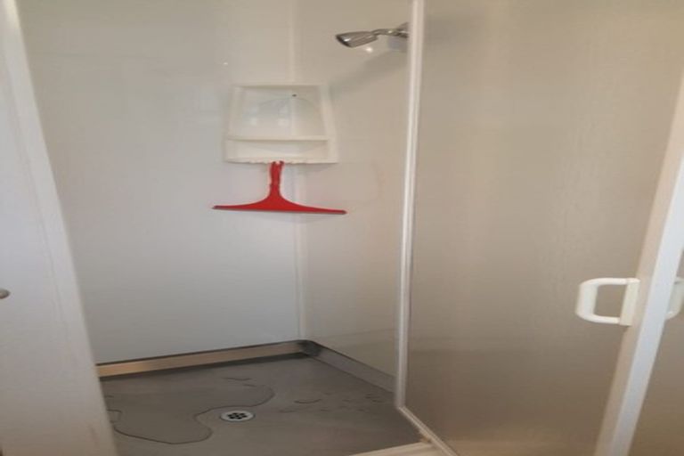 Photo of property in 2/113 Wallace Road, Papatoetoe, Auckland, 2025