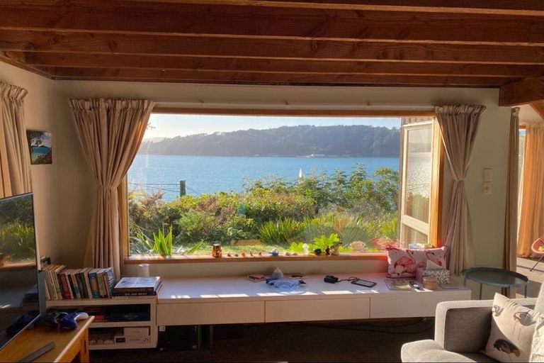 Photo of property in 12 Pahia Street, Roseneath, Wellington, 6021