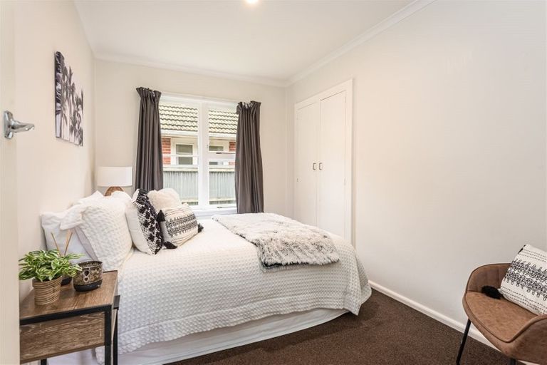 Photo of property in 23 Mappleton Avenue, Burnside, Christchurch, 8053