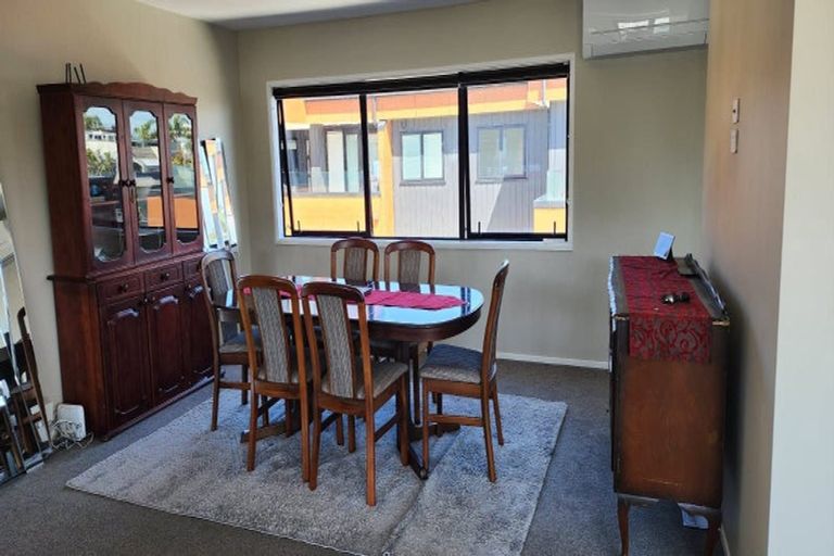 Photo of property in 2/29 May Street, Mount Maunganui, 3116