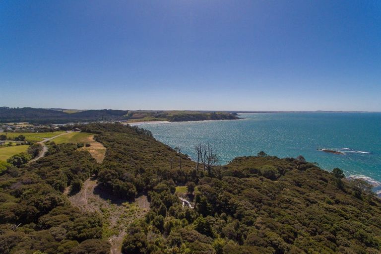 Photo of property in 415a State Highway 10, Cable Bay, 0420