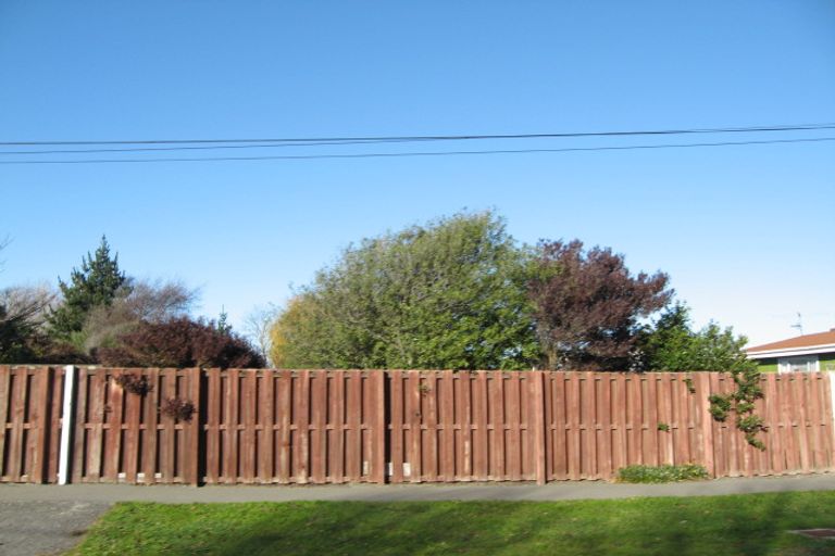 Photo of property in 66 Harbour Road, Brooklands, Christchurch, 8083