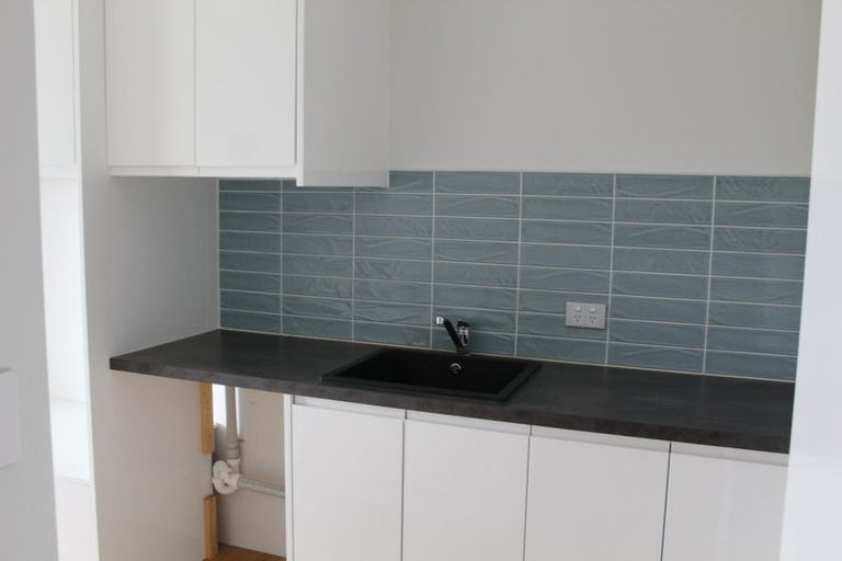 Photo of property in 10 Moemoea Place, Cambridge, 3434