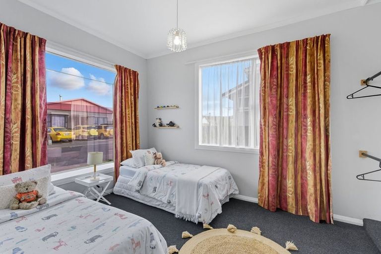 Photo of property in 228 Oxford Street, South Dunedin, Dunedin, 9012