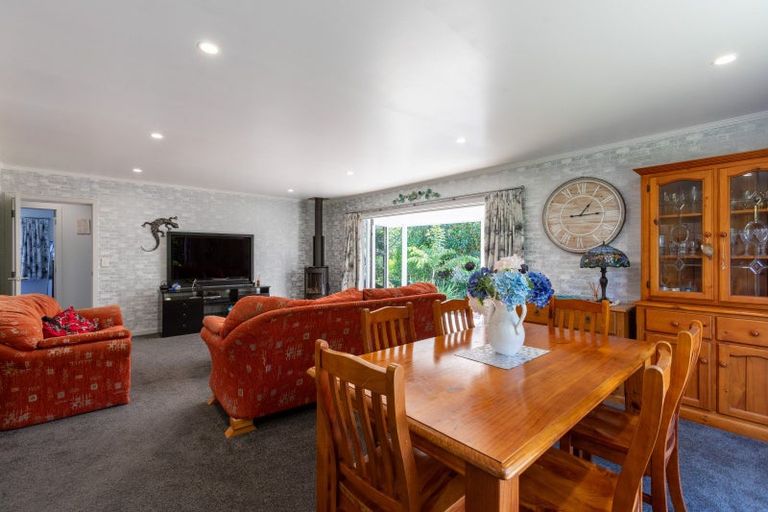 Photo of property in 111 Umutaoroa Road, Dannevirke, 4978