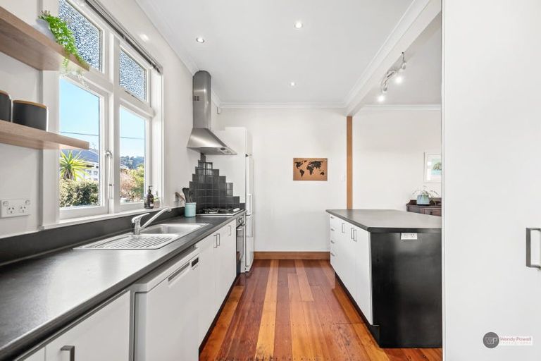 Photo of property in 16 Montague Street, Alicetown, Lower Hutt, 5010