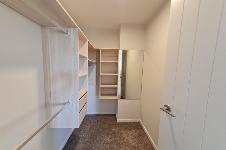 Photo of property in 109 Medallion Drive, Oteha, Auckland, 0632