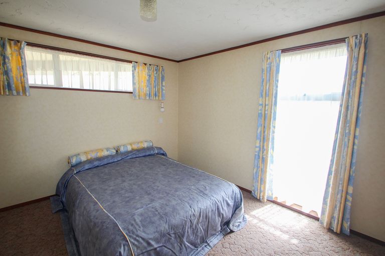 Photo of property in 60 Warren Street, Oamaru, 9400