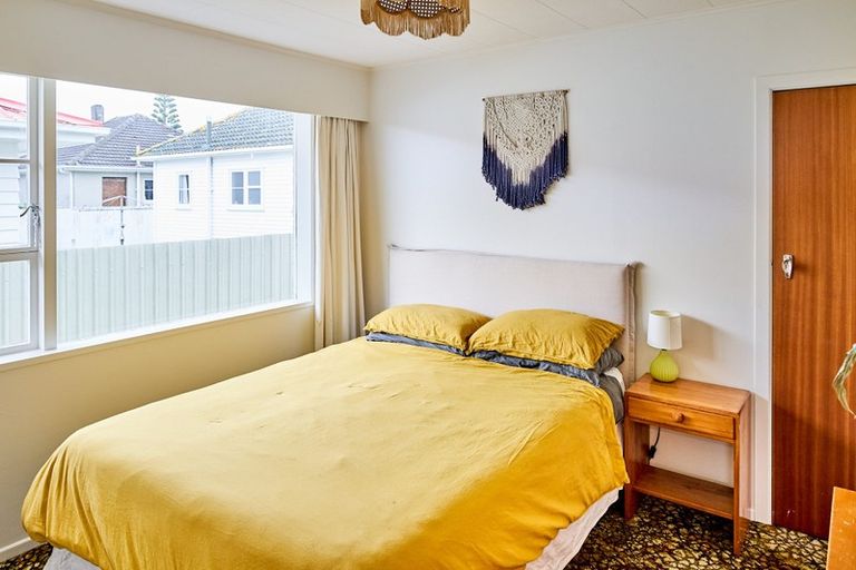 Photo of property in 257 Waterloo Road, Fairfield, Lower Hutt, 5011