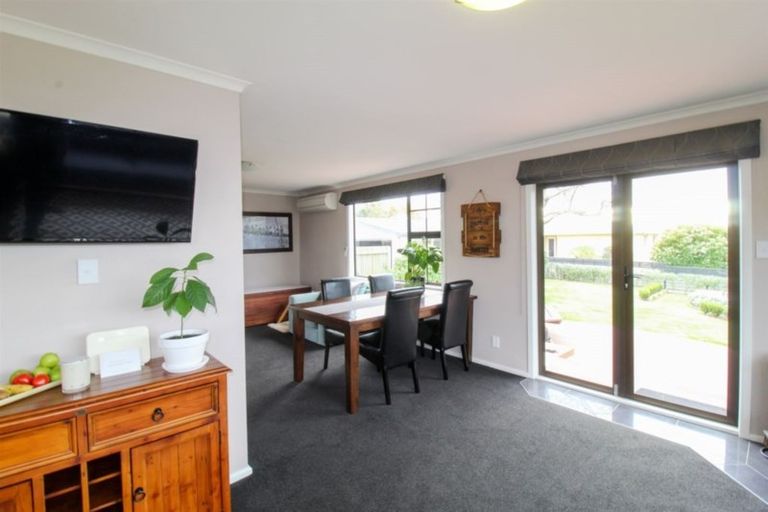 Photo of property in 13 Sussex Street, Weston, Oamaru, 9401