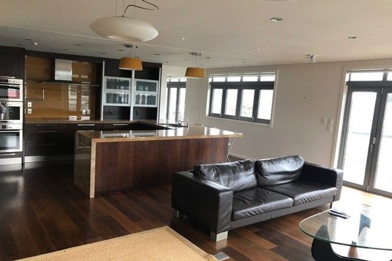 Photo of property in 14/208 Jackson Street, Petone, Lower Hutt, 5012