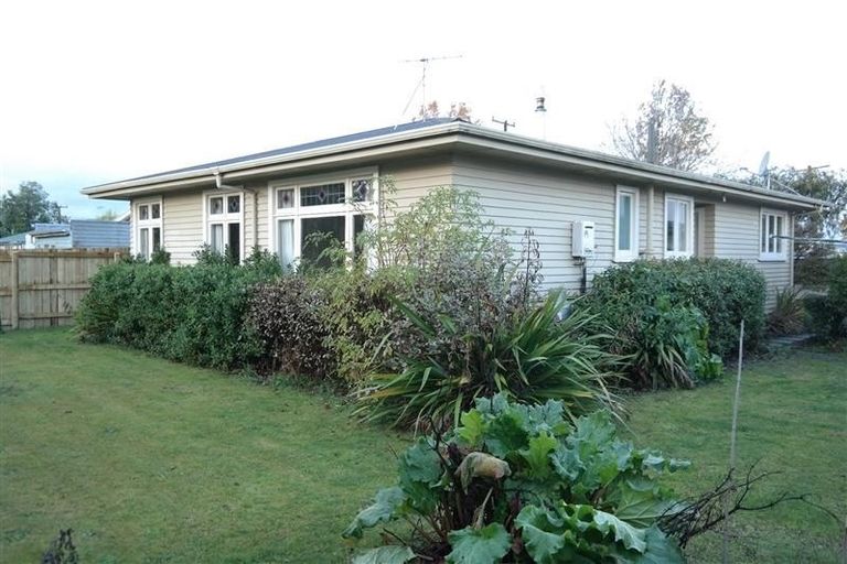 Photo of property in 20 Holdaway Street, Riversdale, Blenheim, 7201