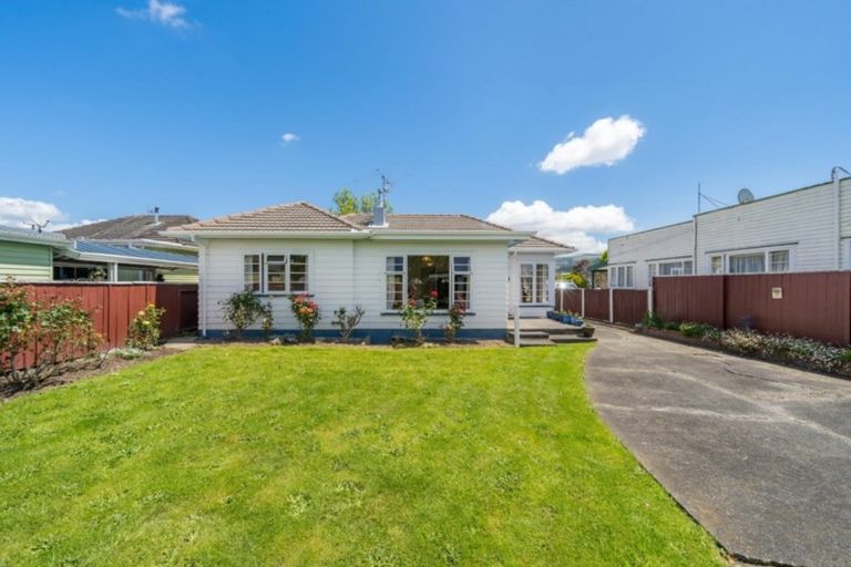 Photo of property in 32 Moonshine Road, Trentham, Upper Hutt, 5018