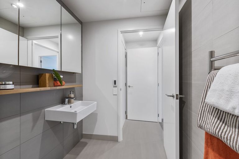 Photo of property in 104/8a Lake Pupuke Drive, Takapuna, Auckland, 0622