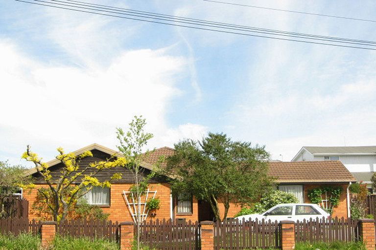 Photo of property in 95 Momorangi Crescent, Redwood, Christchurch, 8051