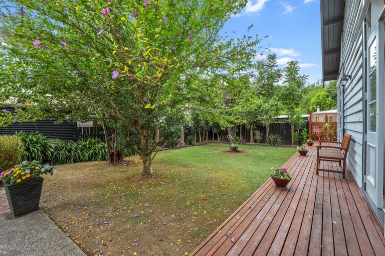 Photo of property in 46 Thames Road, Paeroa, 3600