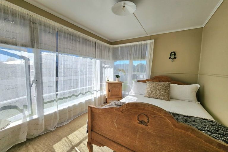 Photo of property in 16 Marsden Road, Greymouth, 7805