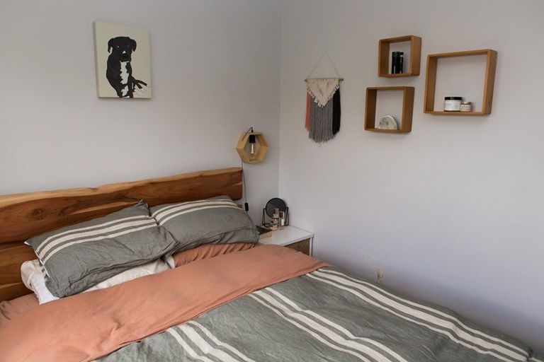 Photo of property in 8a Tarawera Road, Johnsonville, Wellington, 6037