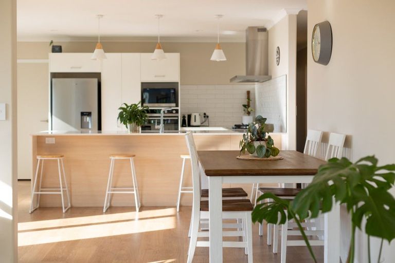 Photo of property in 7 Kingston Place, Kerikeri, 0230