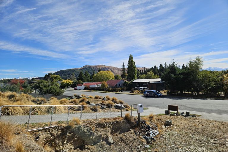 Photo of property in 14a Allan Street, Lake Tekapo, 7999