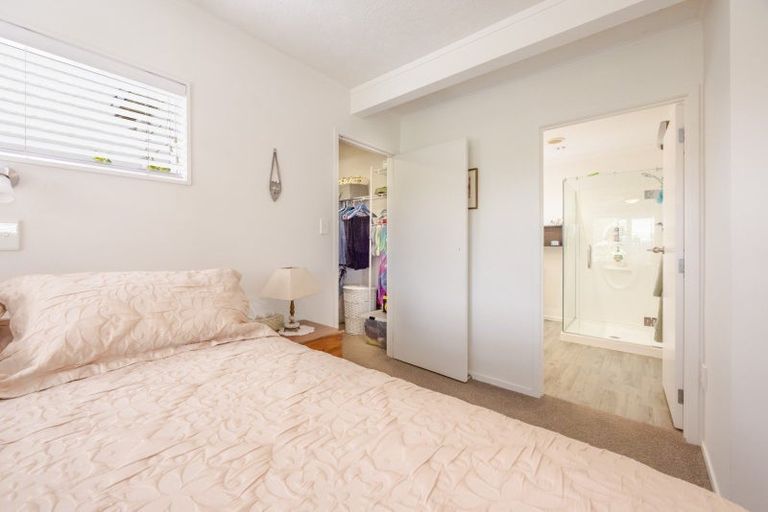 Photo of property in 31 Fife Crescent, Tamatea, Napier, 4112