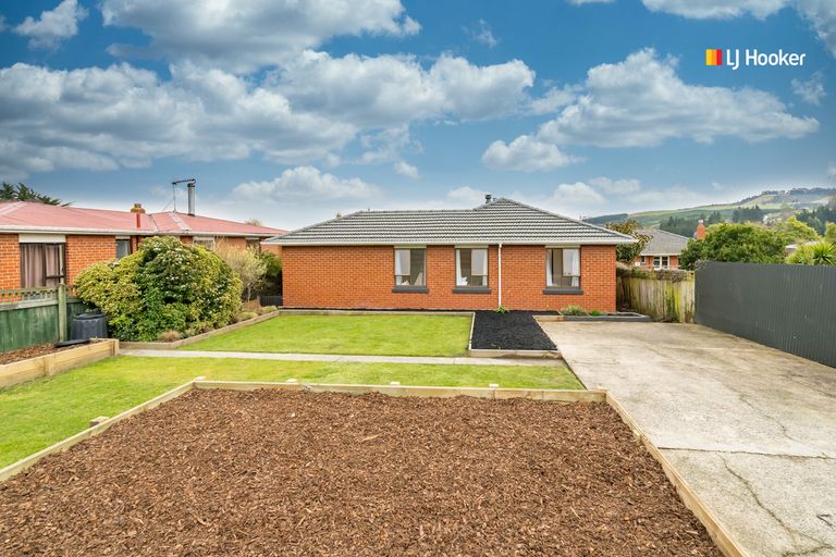 Photo of property in 19 Koremata Street, Green Island, Dunedin, 9018