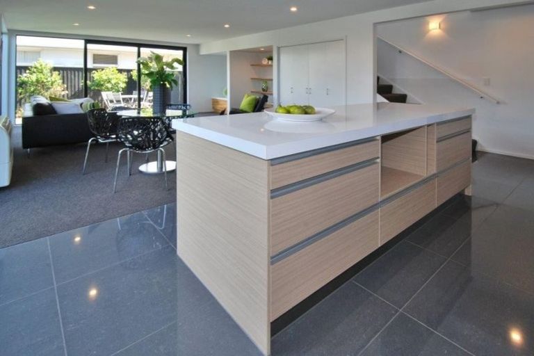 Photo of property in 385a Gloucester Street, Linwood, Christchurch, 8011