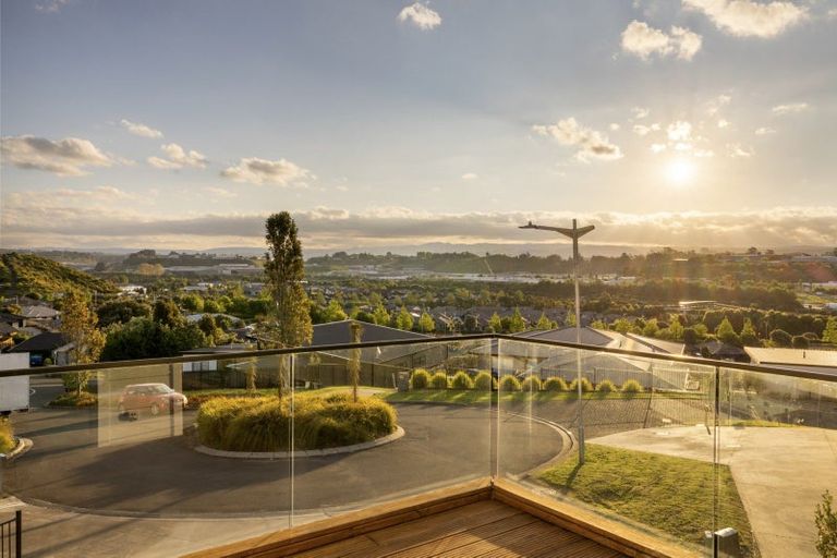 Photo of property in 18 Gyle Place, Pyes Pa, Tauranga, 3112