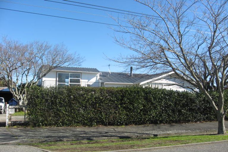 Photo of property in 13 Victoria Street, Carterton, 5713