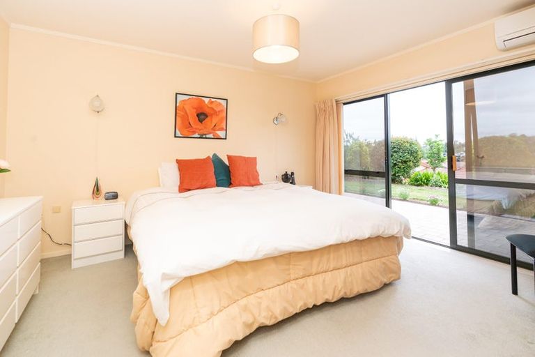 Photo of property in 61 Grosvenor Gardens, Flagstaff, Hamilton, 3210