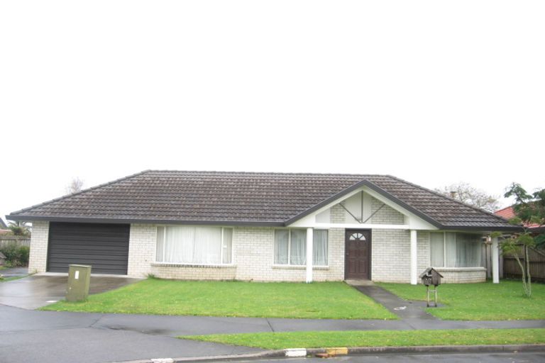 Photo of property in 1/7 Nakhle Place, Manurewa, Auckland, 2105
