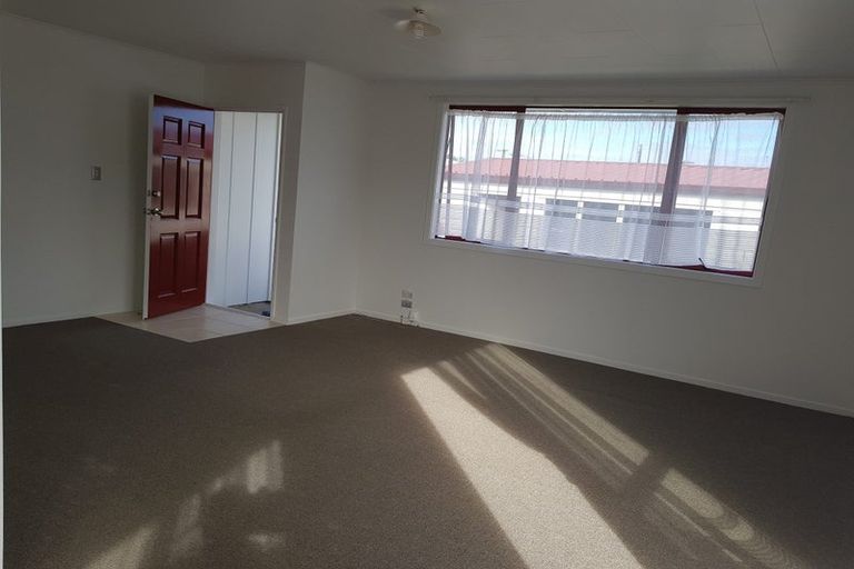 Photo of property in 39 James Street, Mangere East, Auckland, 2024