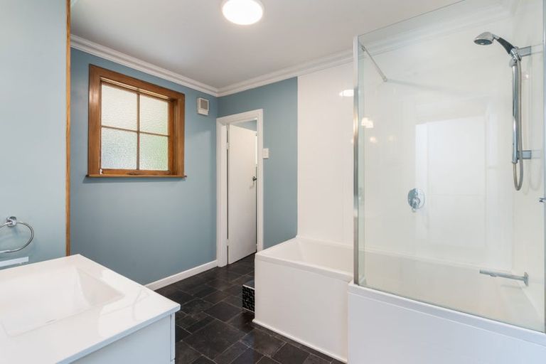 Photo of property in 19 Haywood Street, The Glen, Dunedin, 9011