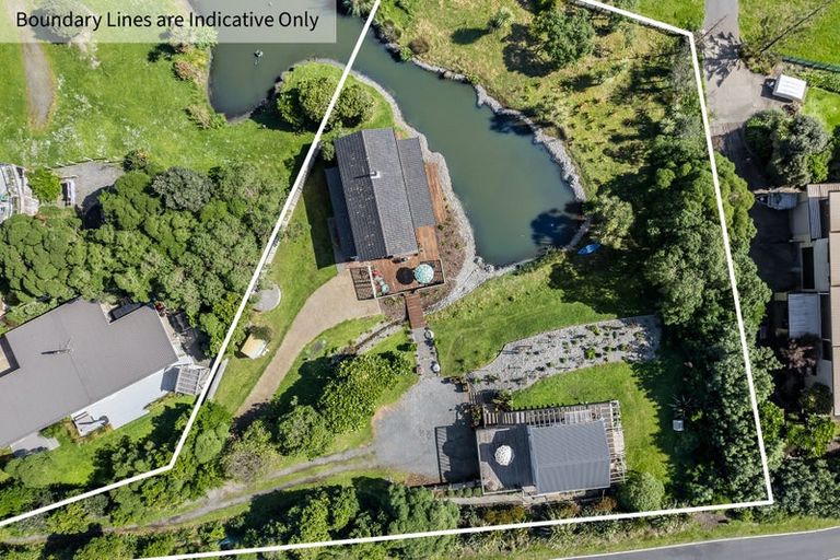 Photo of property in 106 Paetawa Road, Peka Peka, Waikanae, 5391