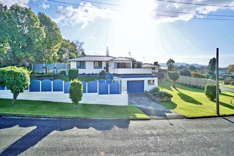 Photo of property in 23 Valley Road, Te Puke, 3119